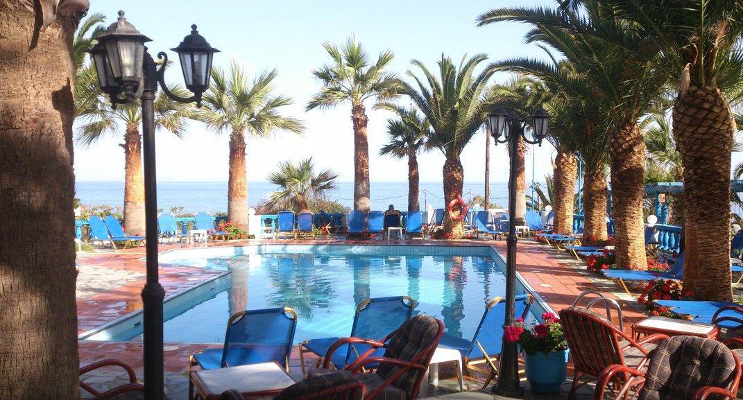 Palm Bay Hotel Sisi Exterior photo